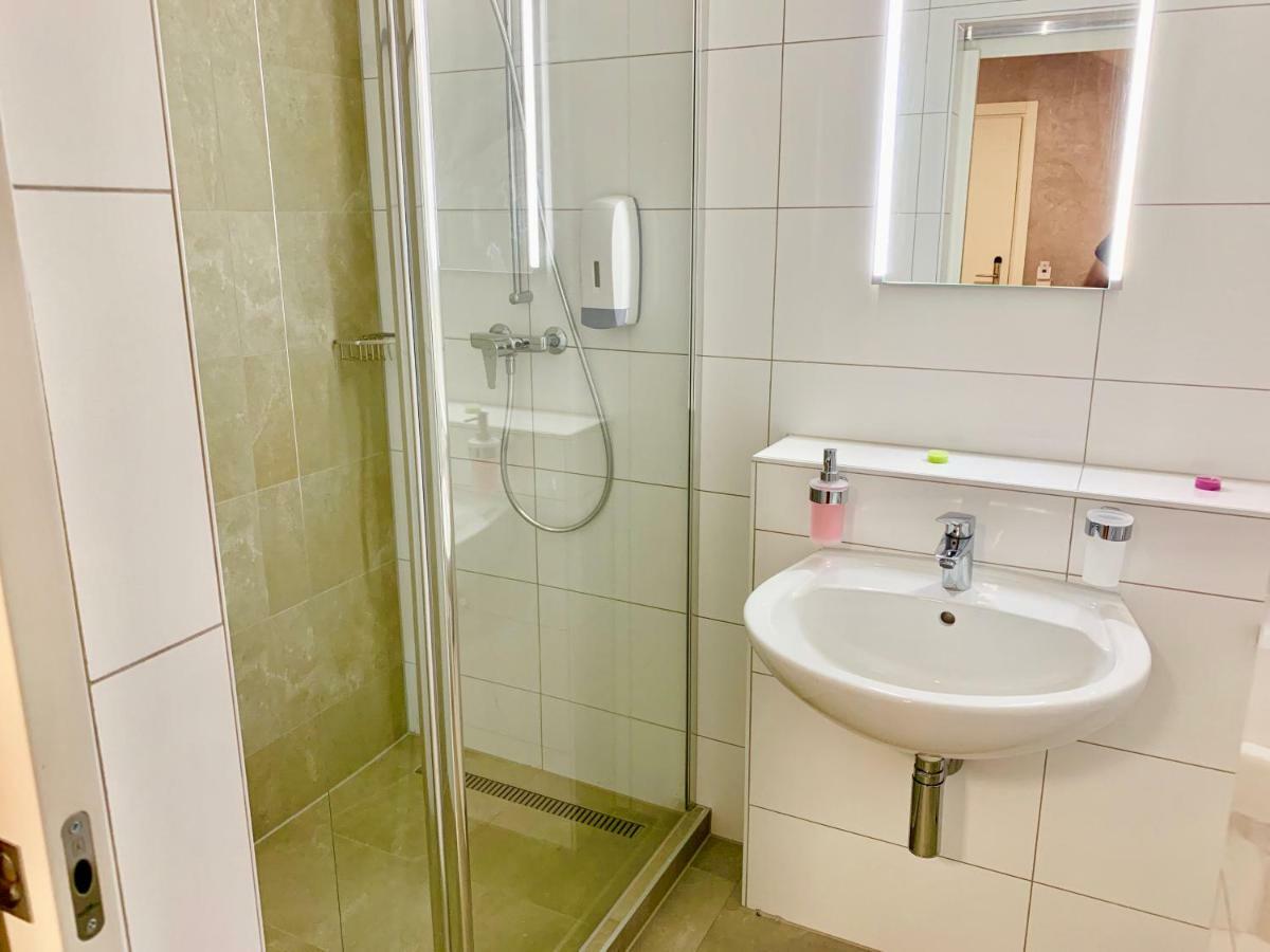 Hotel Adore Romanel-sur-Morges Kültér fotó